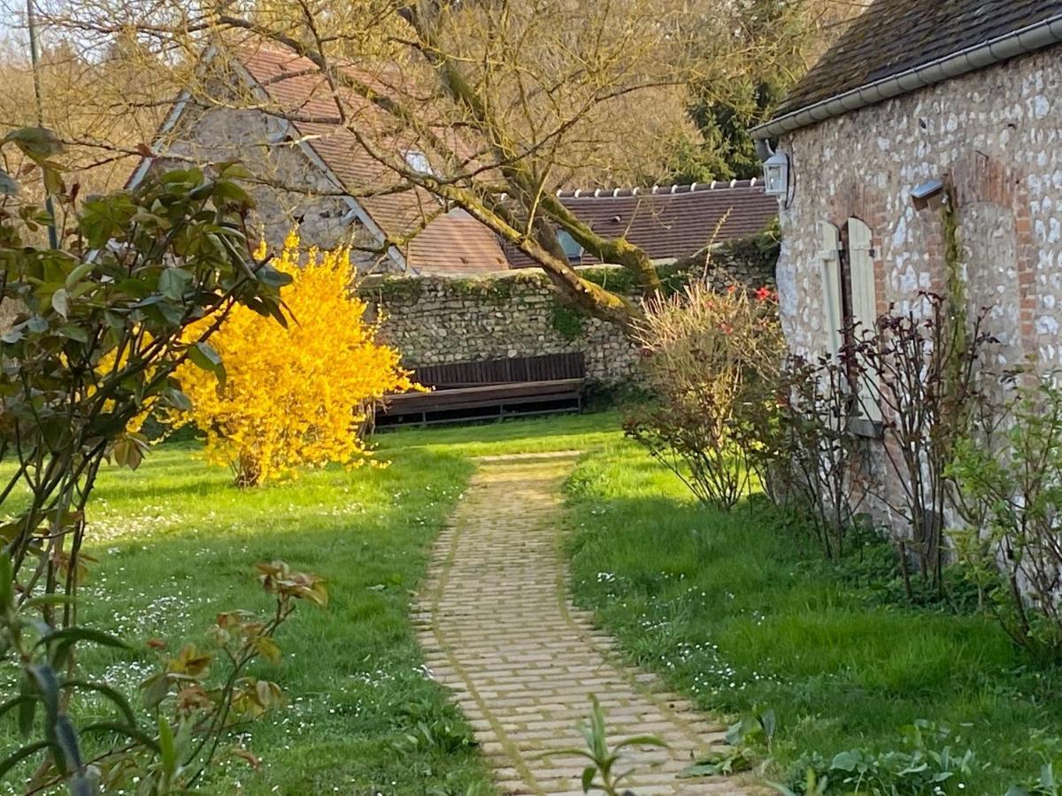 Une Vie En Rose Pressagny-lʼOrgeuilleux 외부 사진
